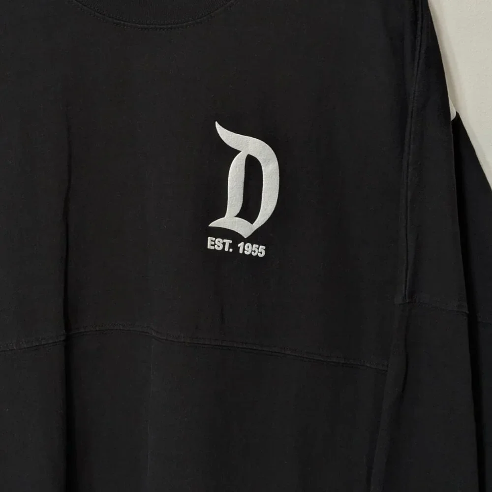 Disneyland Resort Spirit Jersey XL - Picture 2 of 6